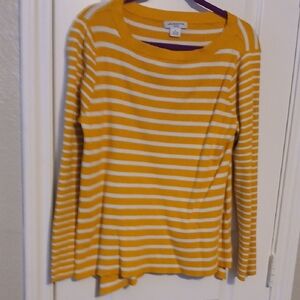 Liz Claiborne Yellow and White Striped Crew Neck Sweater
